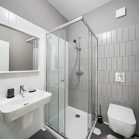 Urban Spaces In New Building With Free Parking Βουκουρέστι