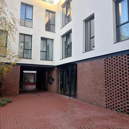 Urban Spaces In New Building With Free Parking *