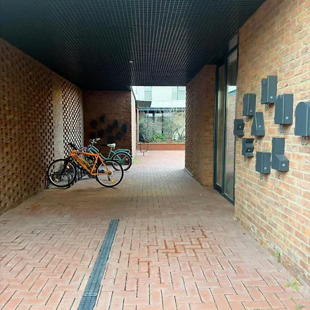 Urban Spaces In New Building With Free Parking Διαμέρισμα *