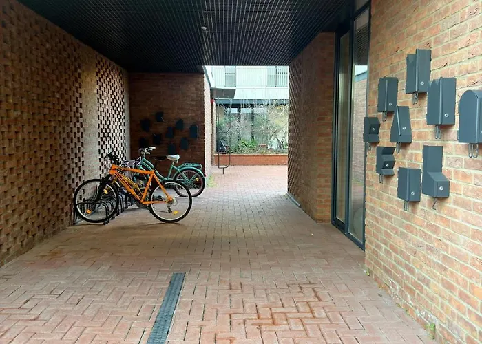 Urban Spaces In New Building With Free Parking Apartment *