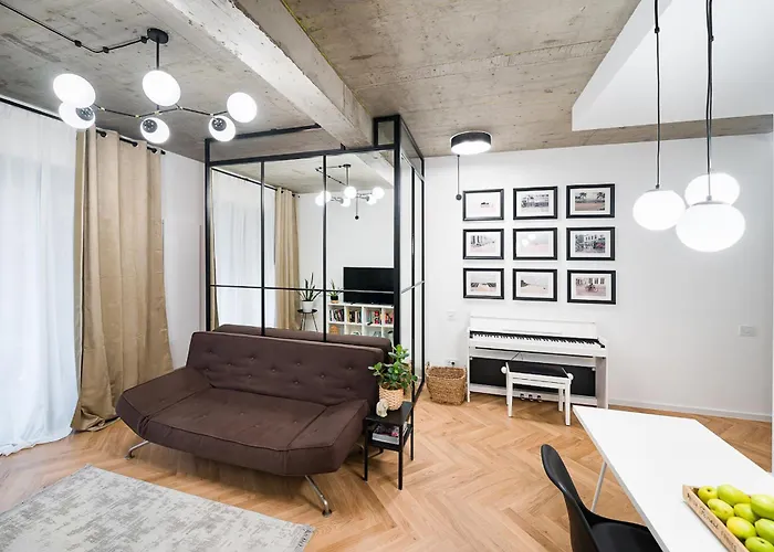 Urban Spaces In New Building With Free Parking Apartament